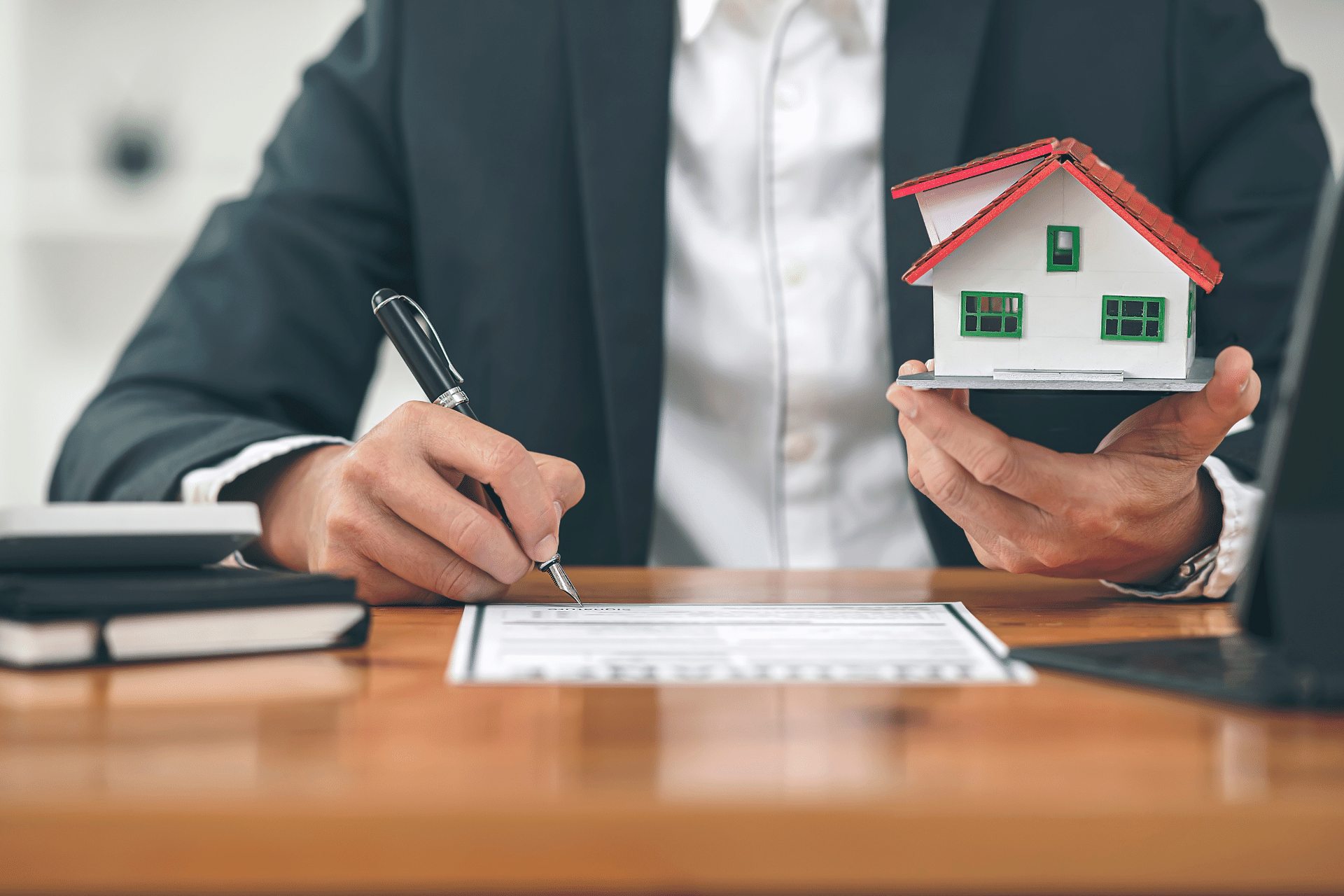 What to Consider Before Making an Offer on a Home